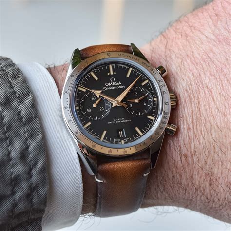 omega speedmaster hand wound|Omega Speedmaster review.